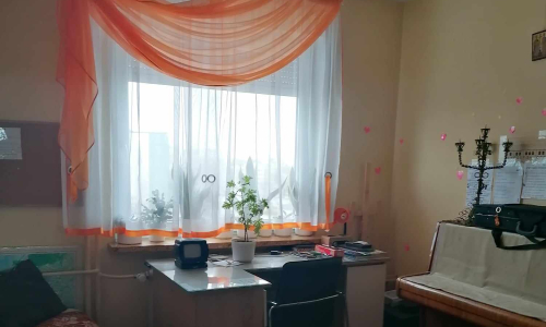 Pokój dla studiujacej lub pracujacej dziewczyny